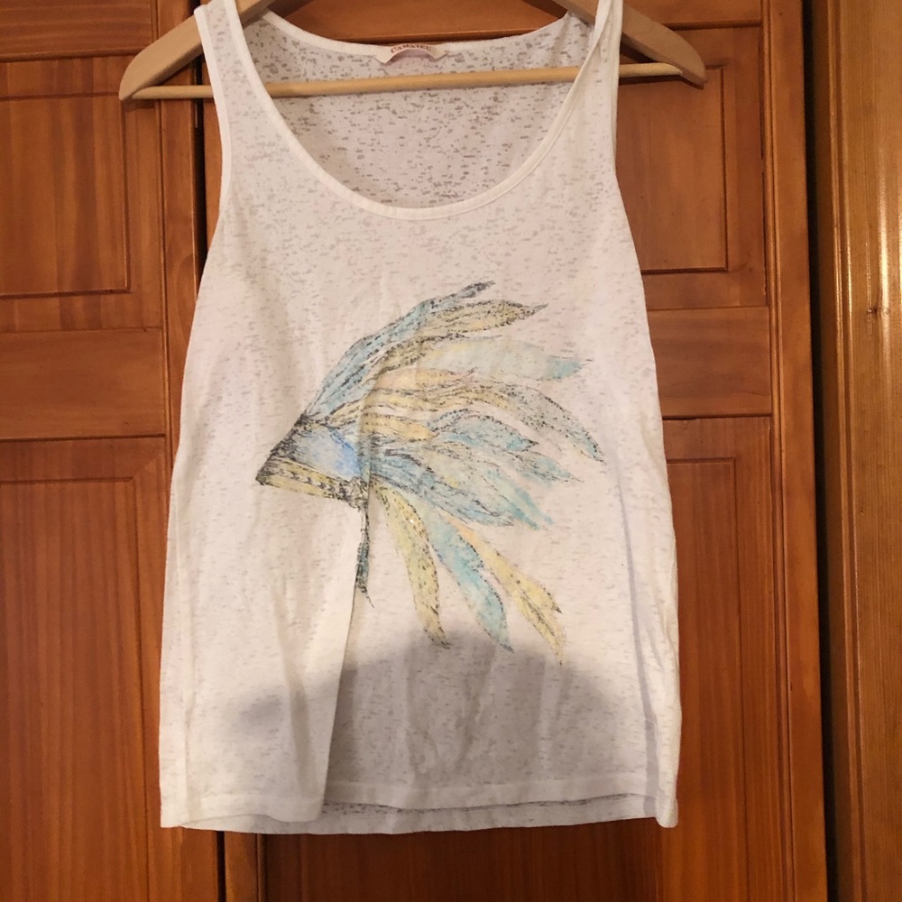 Medium white tank top